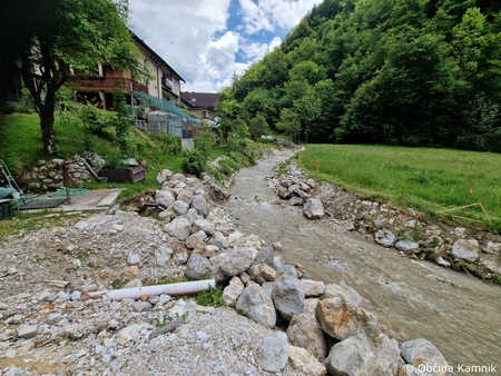 Sanacijska obnova vodotokov in hudournikov po poplavah (7)